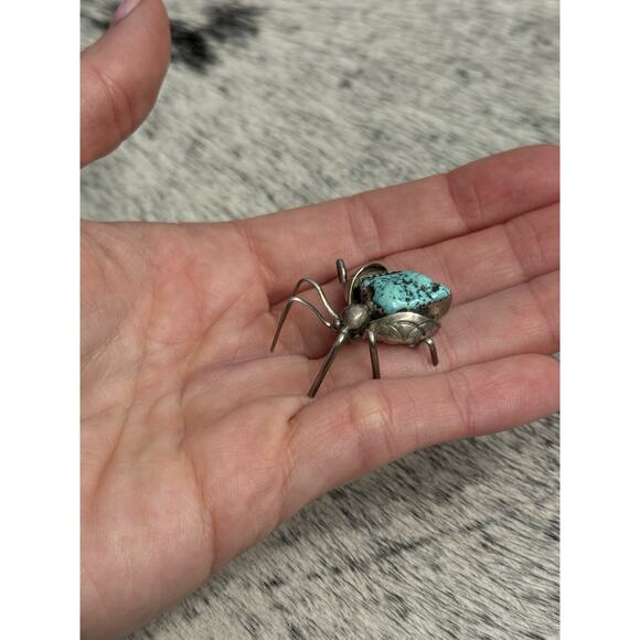 Native American Sterling Silver Turquoise Nugget Beetle Spider Bug Pin Brooch - Picture 8 of 13